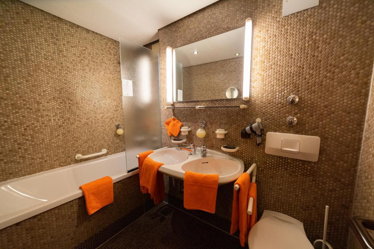 Stadt-Gut-Hotel Filderhotel Ostfildern Dış mekan fotoğraf