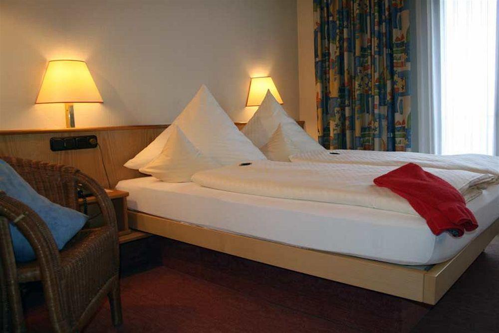 Stadt-Gut-Hotel Filderhotel Ostfildern Dış mekan fotoğraf